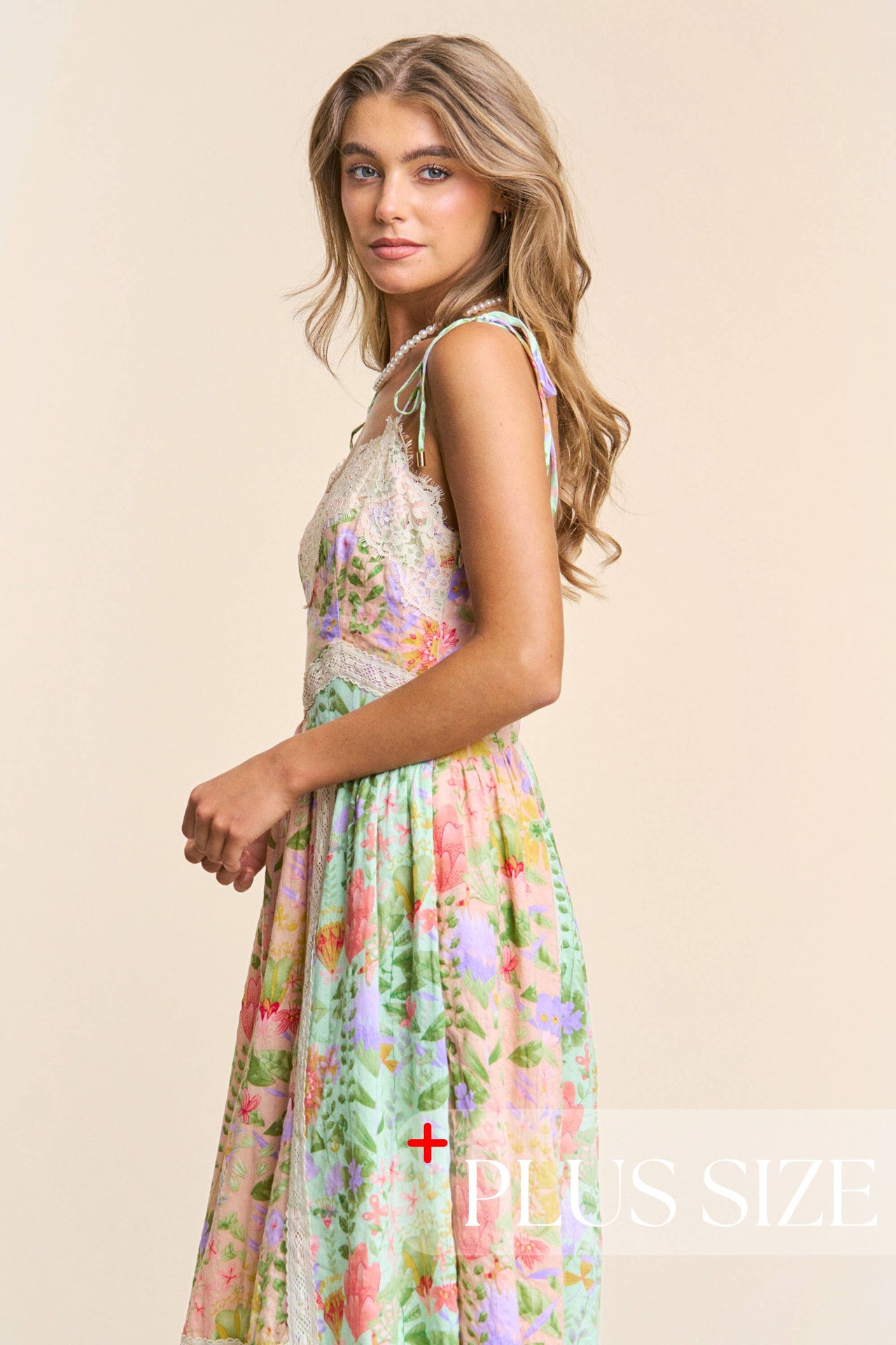 Plus size Spaghetti Multicolor Floral Print 1x -3x