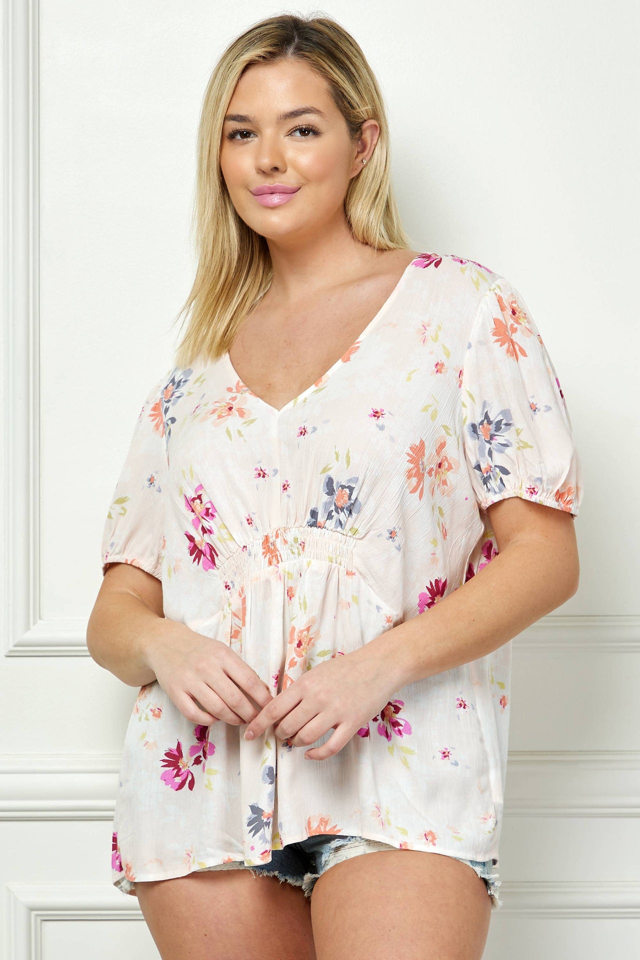 PLUS SIZE FLORAL PRINT SMOCKED TOP