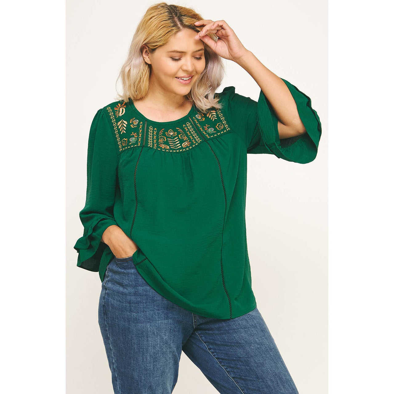 PLUS SIZE EMERALD RUFFLE BLOOM EMBROIDERED BLOUSE