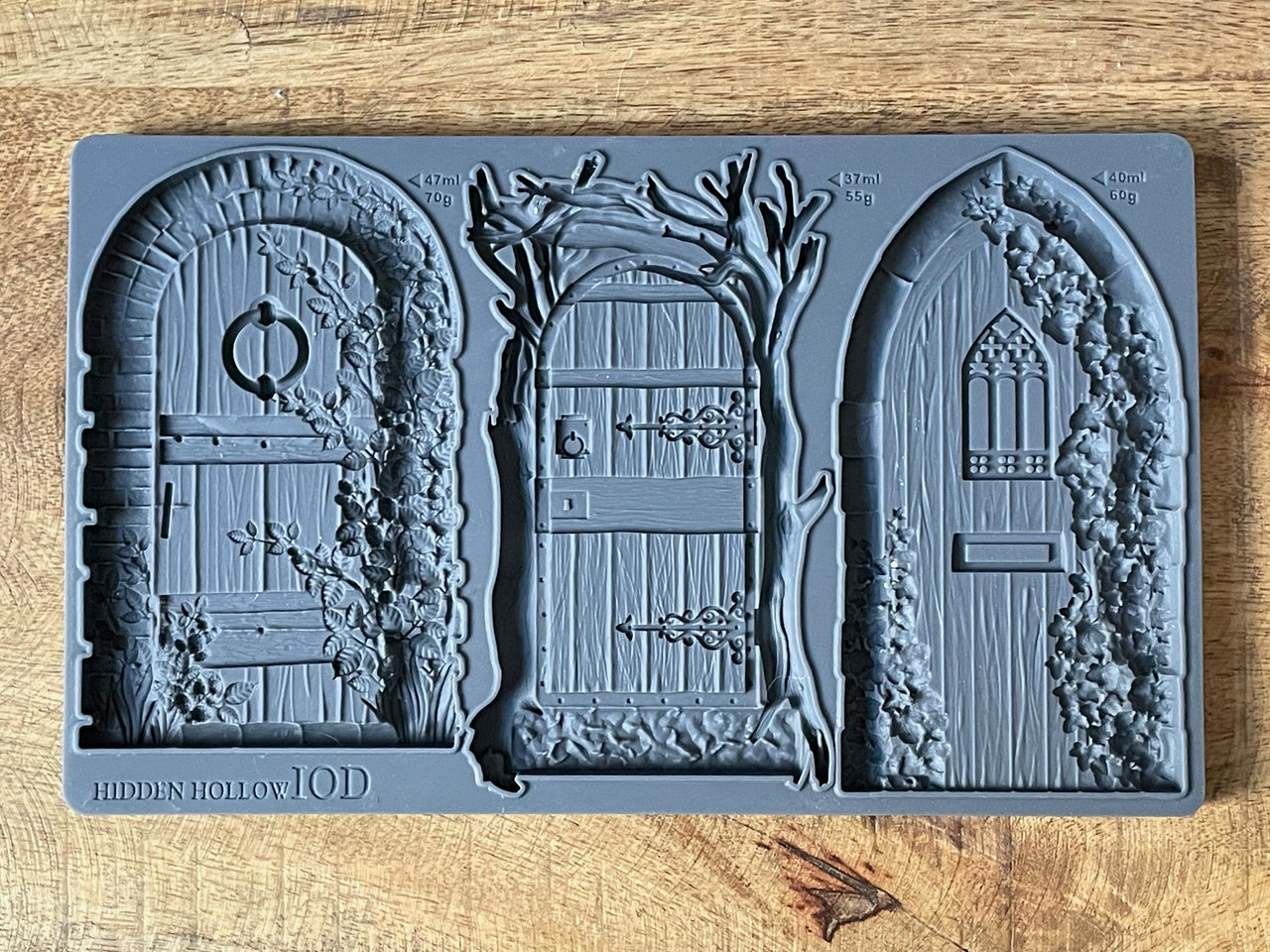 Hidden Hollow 6"x10" - IOD Decor Mould™ - Iron Orchid Designs