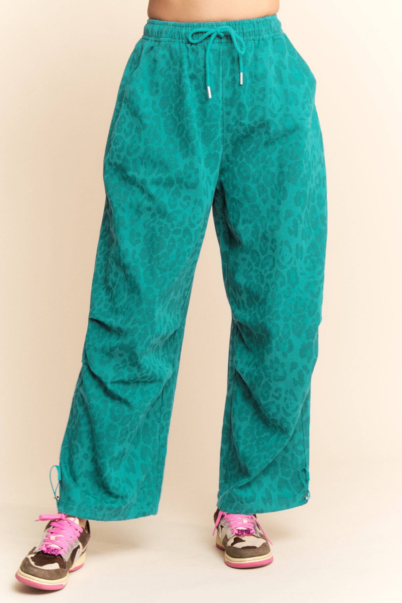 LEOPARD ELASTIC WAIST KNEE STITCH JOGGER PANTS