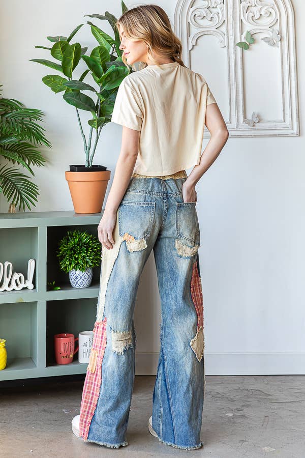 PATCH DETAIL WIDE STRAIGHT DENIM Pants