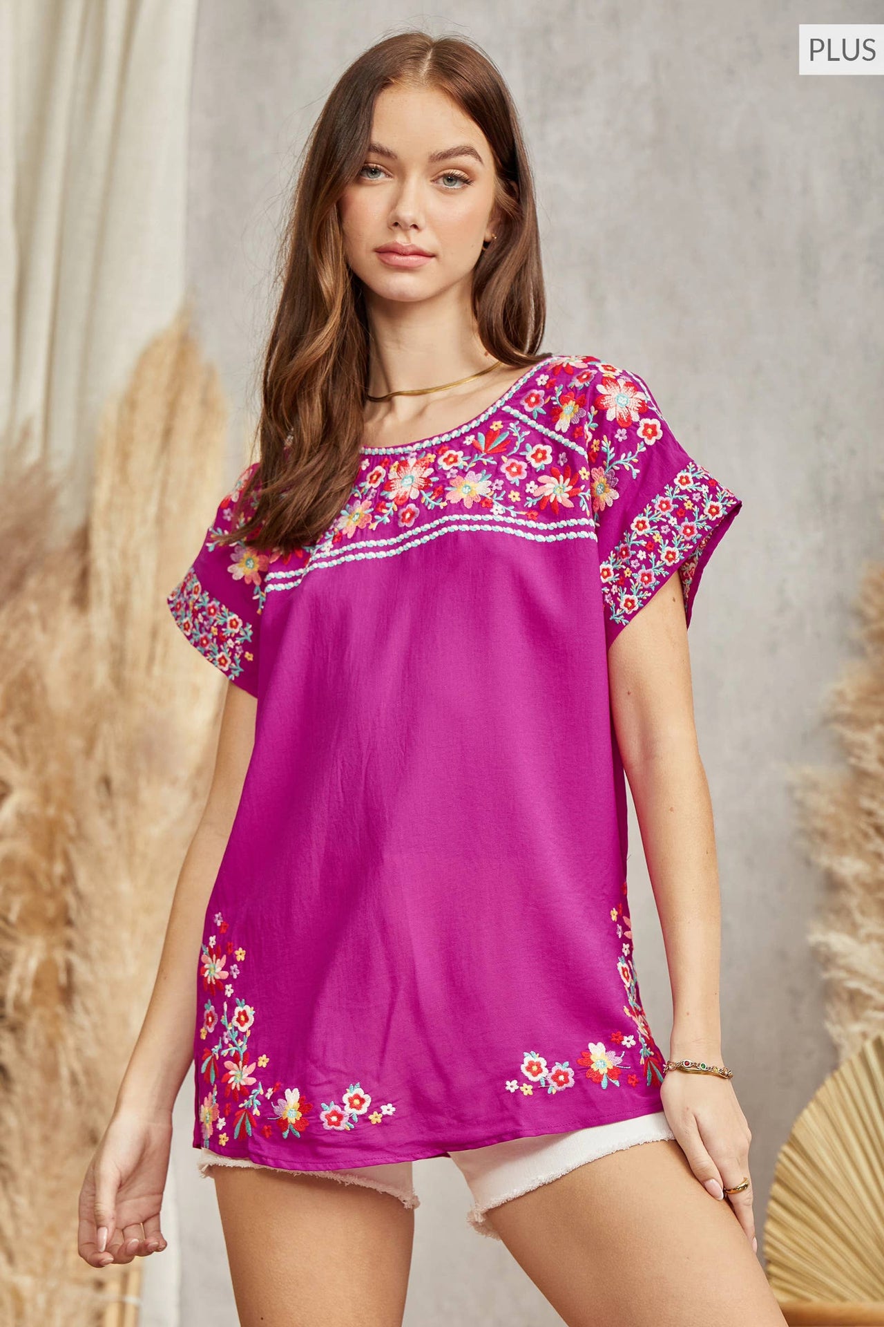 PLUS SIZE Embroidered Top: MAGENTA