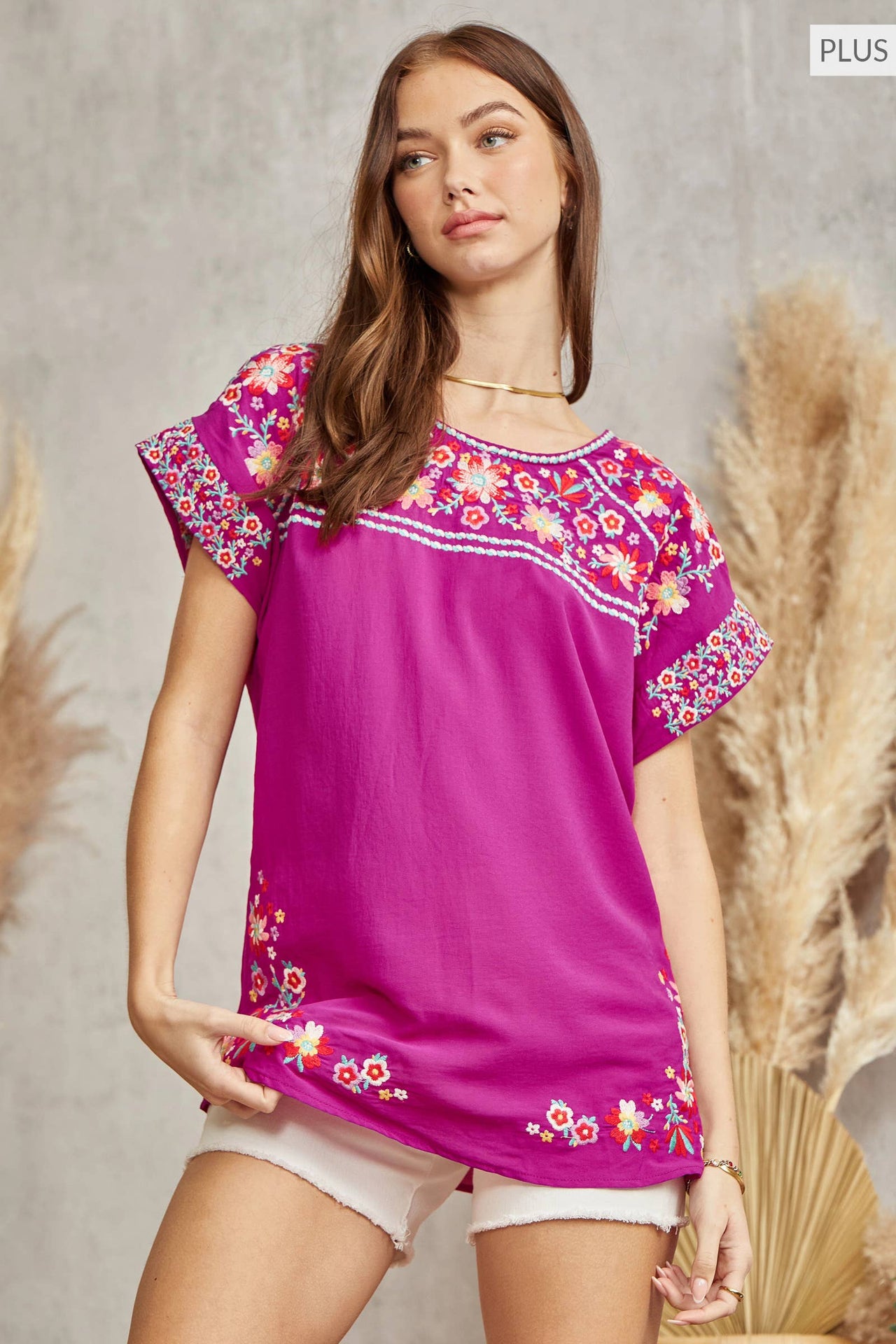 PLUS SIZE Embroidered Top: MAGENTA