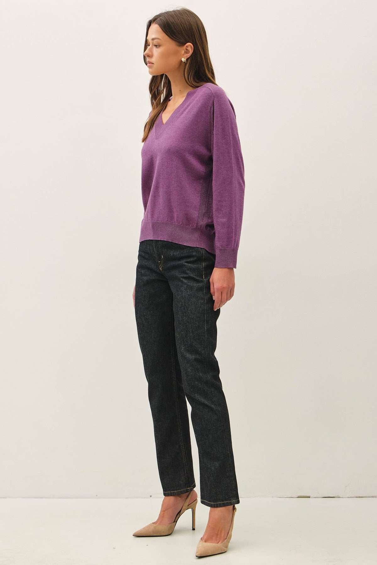 WOOL BLENDED V-NECK LOOSE FIT SWEATER