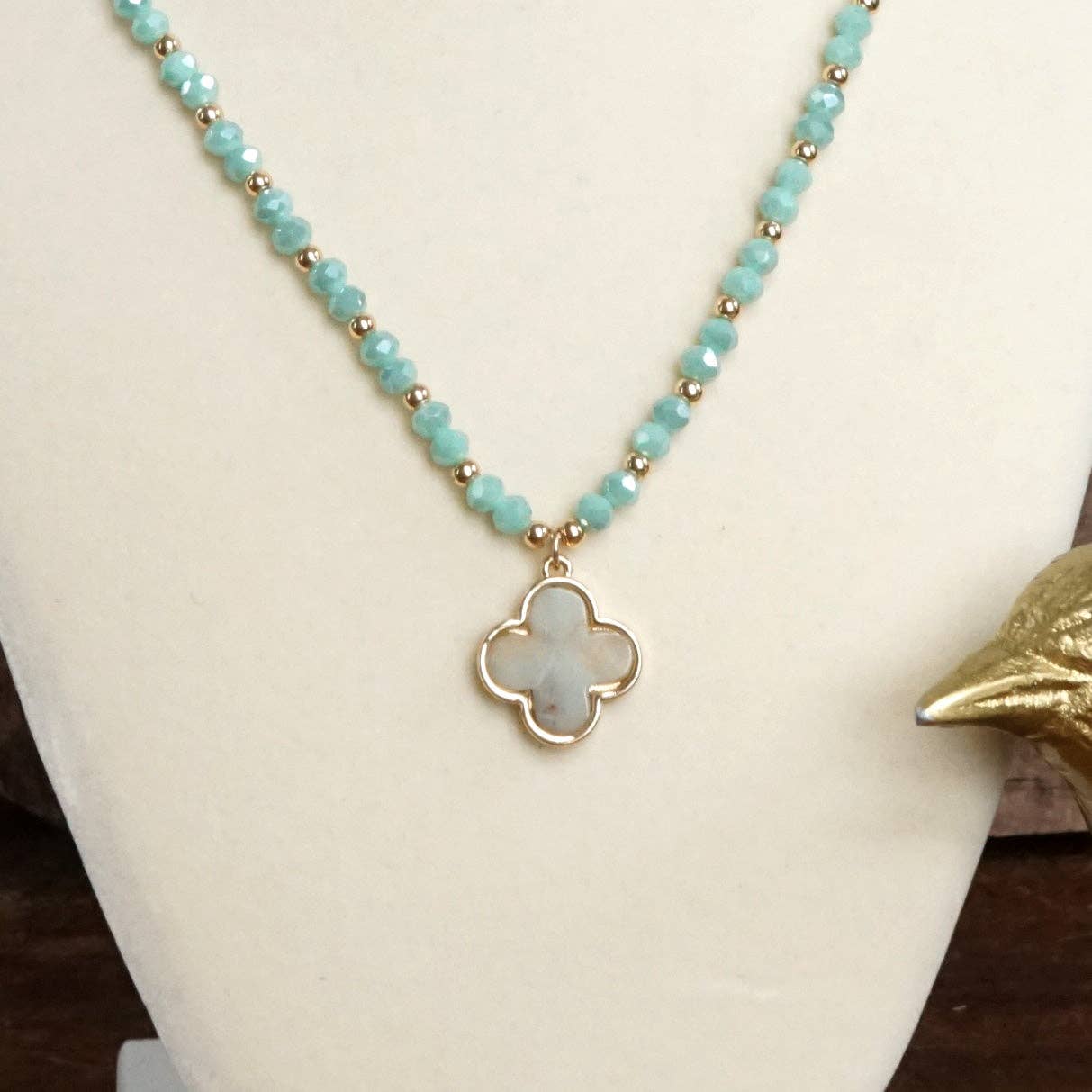 Short Beaded Clover Pendant Necklace with Semi-Precious Stone Beads