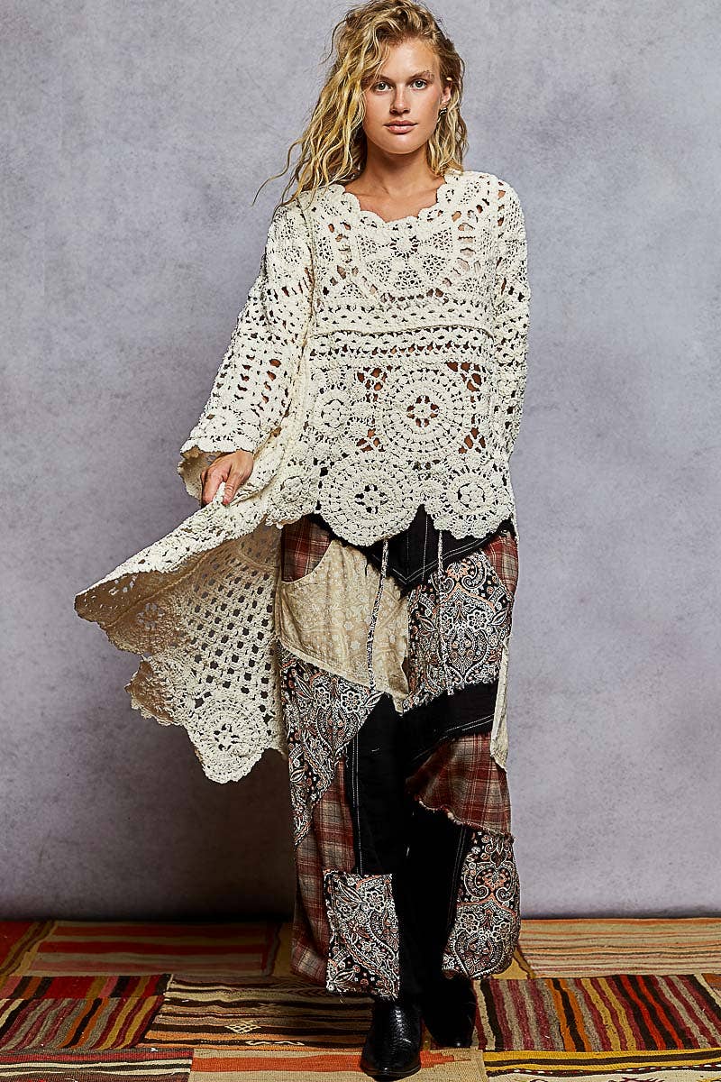 Long sleeve round neck chenille varied crochet sweater top