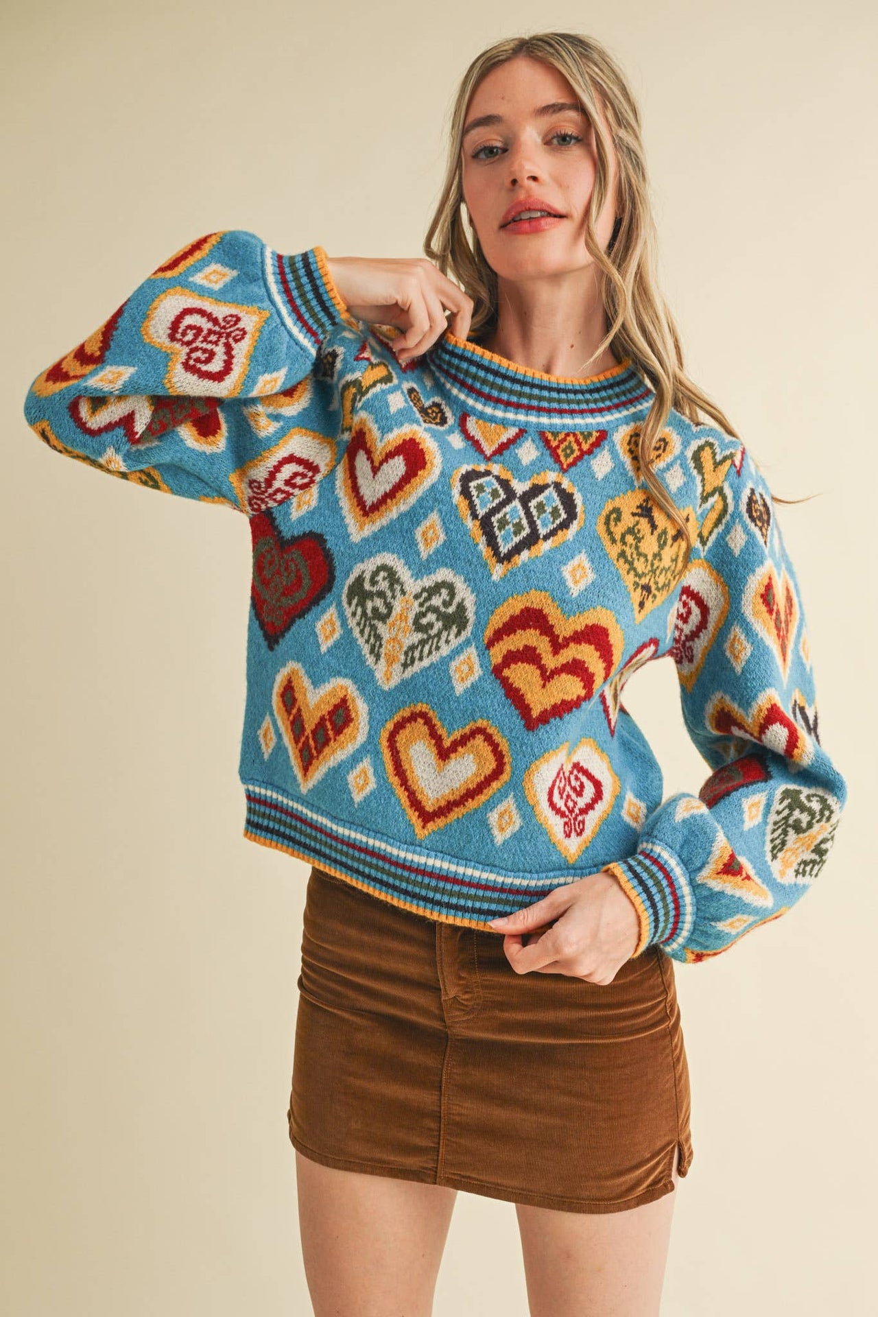 HEART PATTERN PULLOVER SWEATER