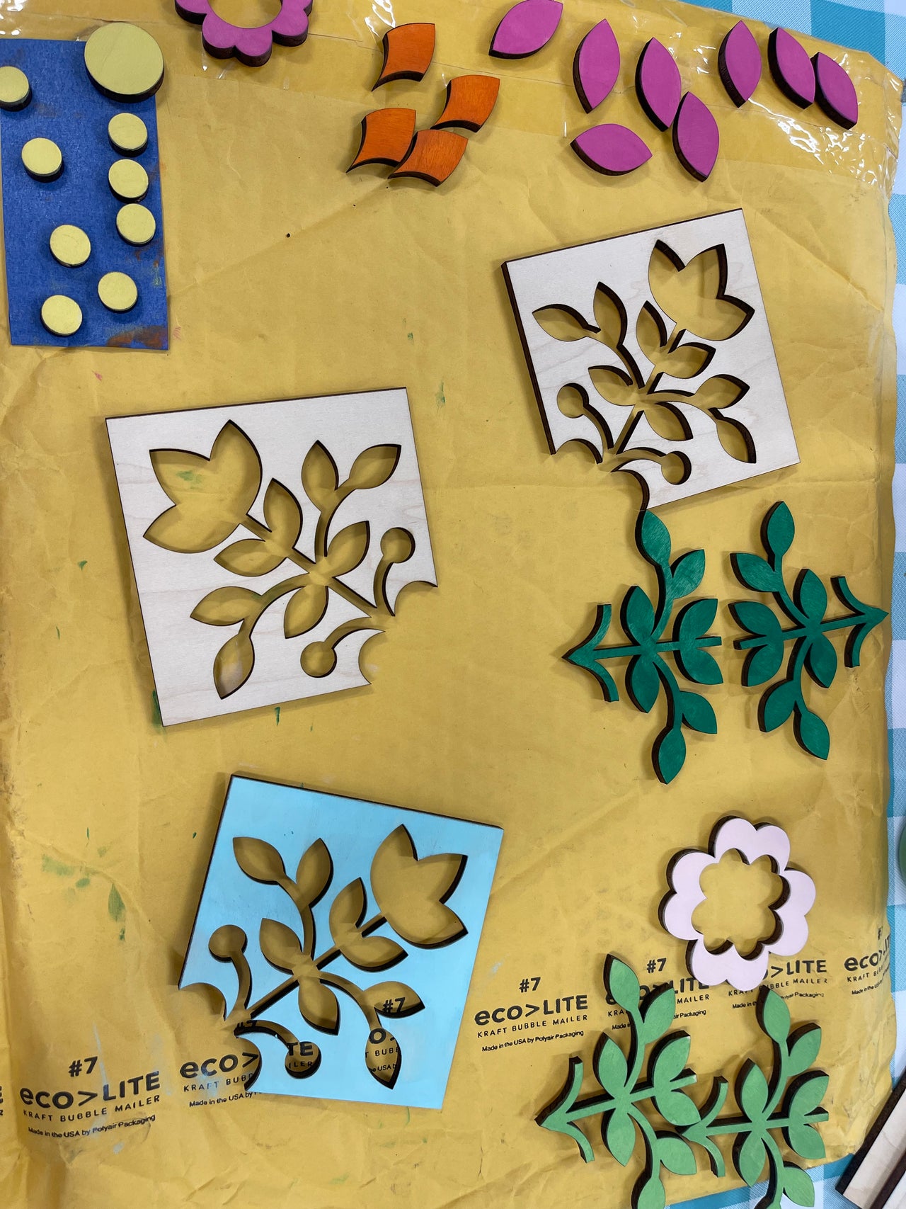 Floral 1 Barn Quilt Whimsey Wood Craft Kits