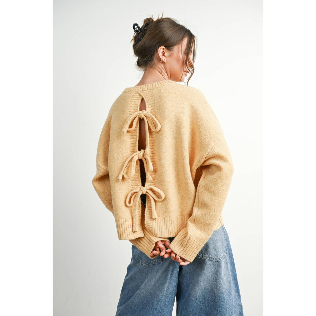 The Maren Bow Back Sweater | Soft Camel