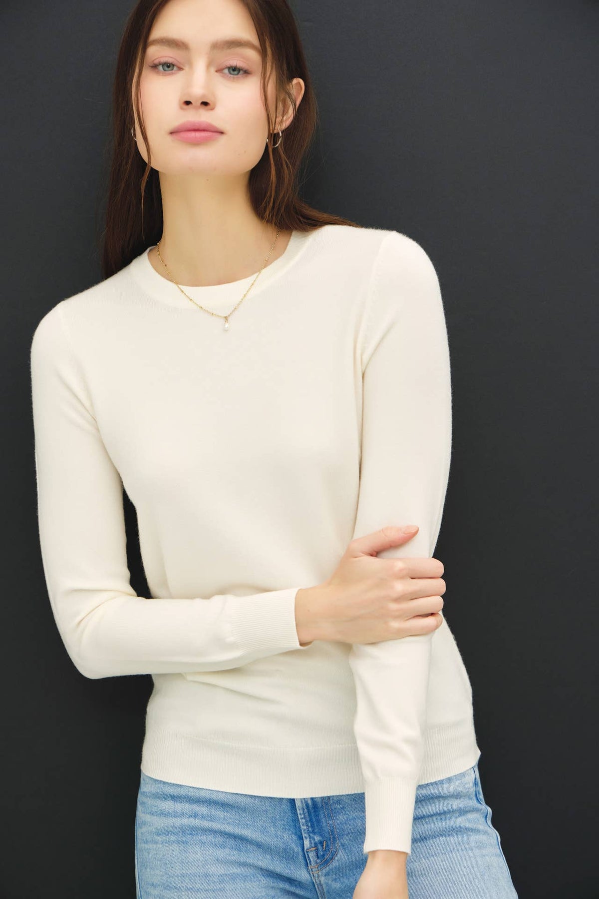NEW COLOR-VISCOSE CREW NECK SOFT KNIT SWEATER