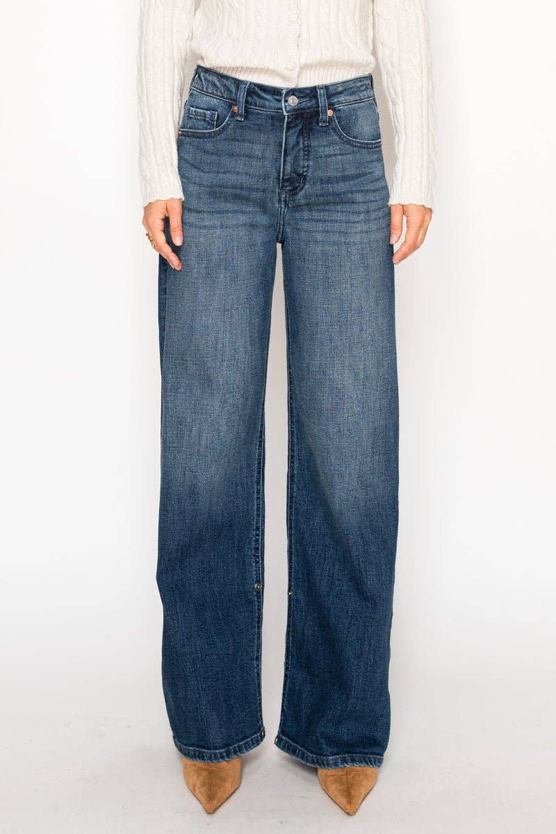 Artemis™ Wide Cuff Straight Jeans