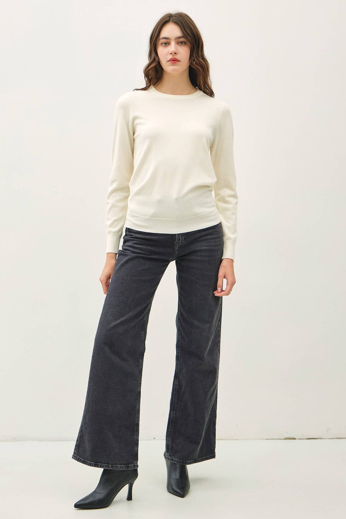 NEW COLOR-VISCOSE CREW NECK SOFT KNIT SWEATER