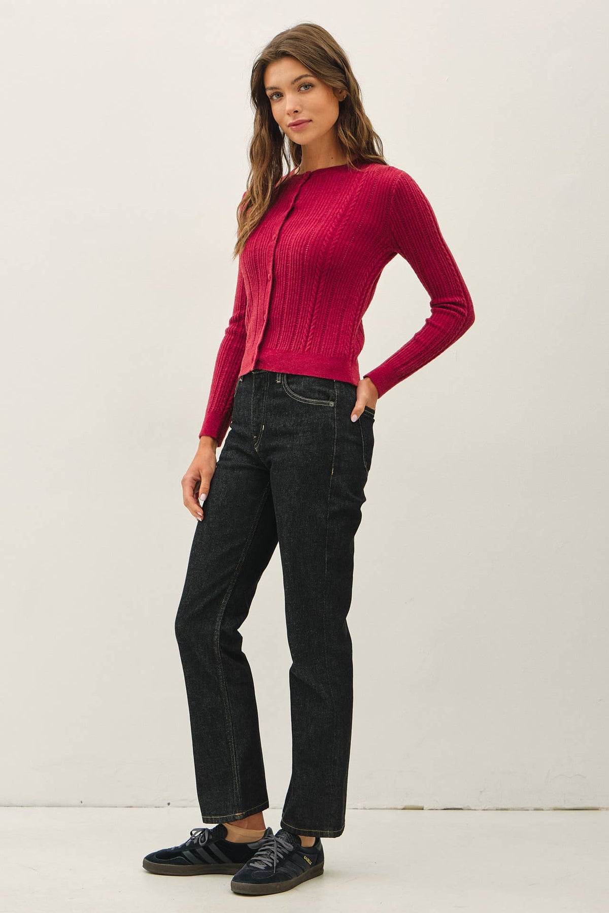 ULTRA SOFT POINTELLE FITTED CARDIGAN