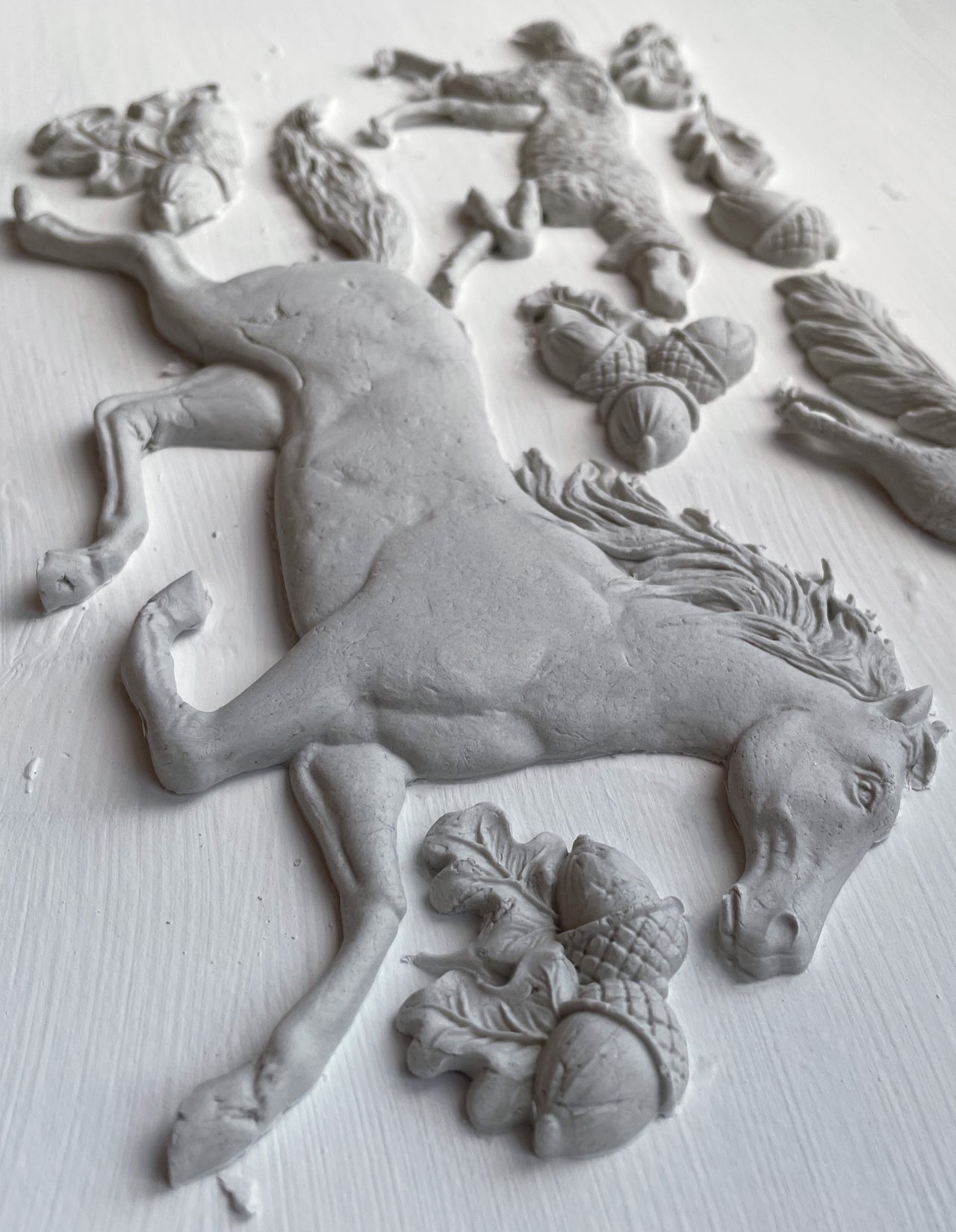 Horse & Hound 6"x10" - IOD Decor Mould™ - Iron Orchid Designs
