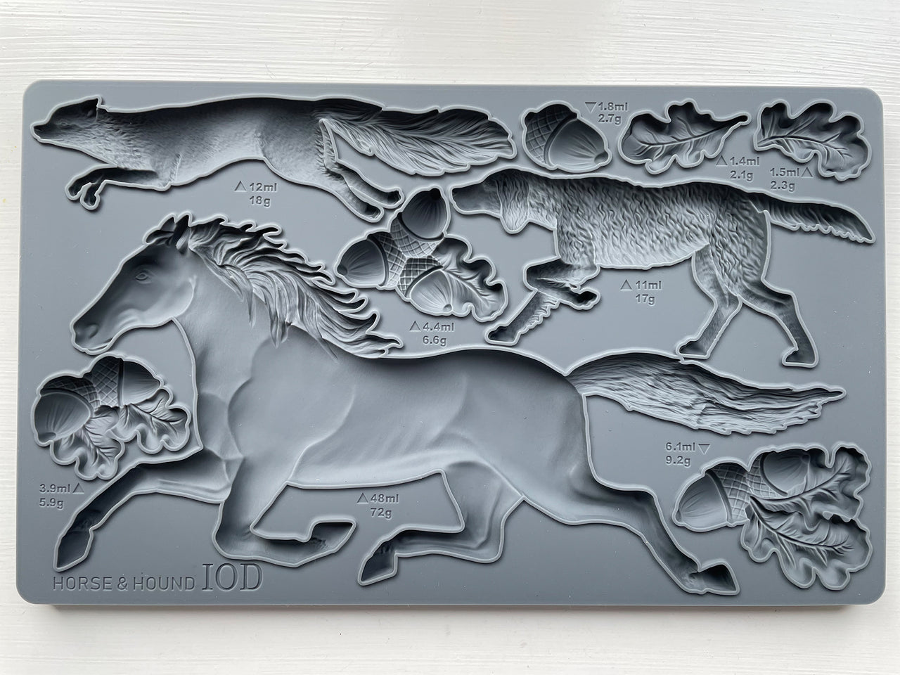 Horse & Hound 6"x10" - IOD Decor Mould™ - Iron Orchid Designs