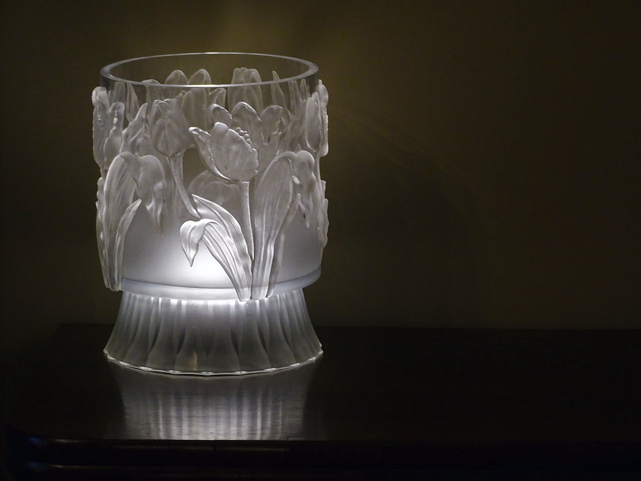 Tulips 6x10 IOD Mould™ - Iron Orchid Designs