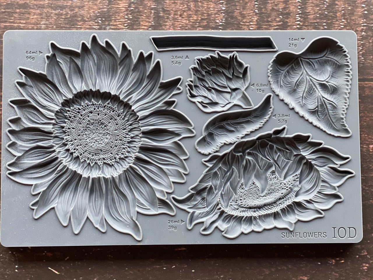 Sunflowers 6" x 10" IOD Mould™ - Iron Orchid Designs