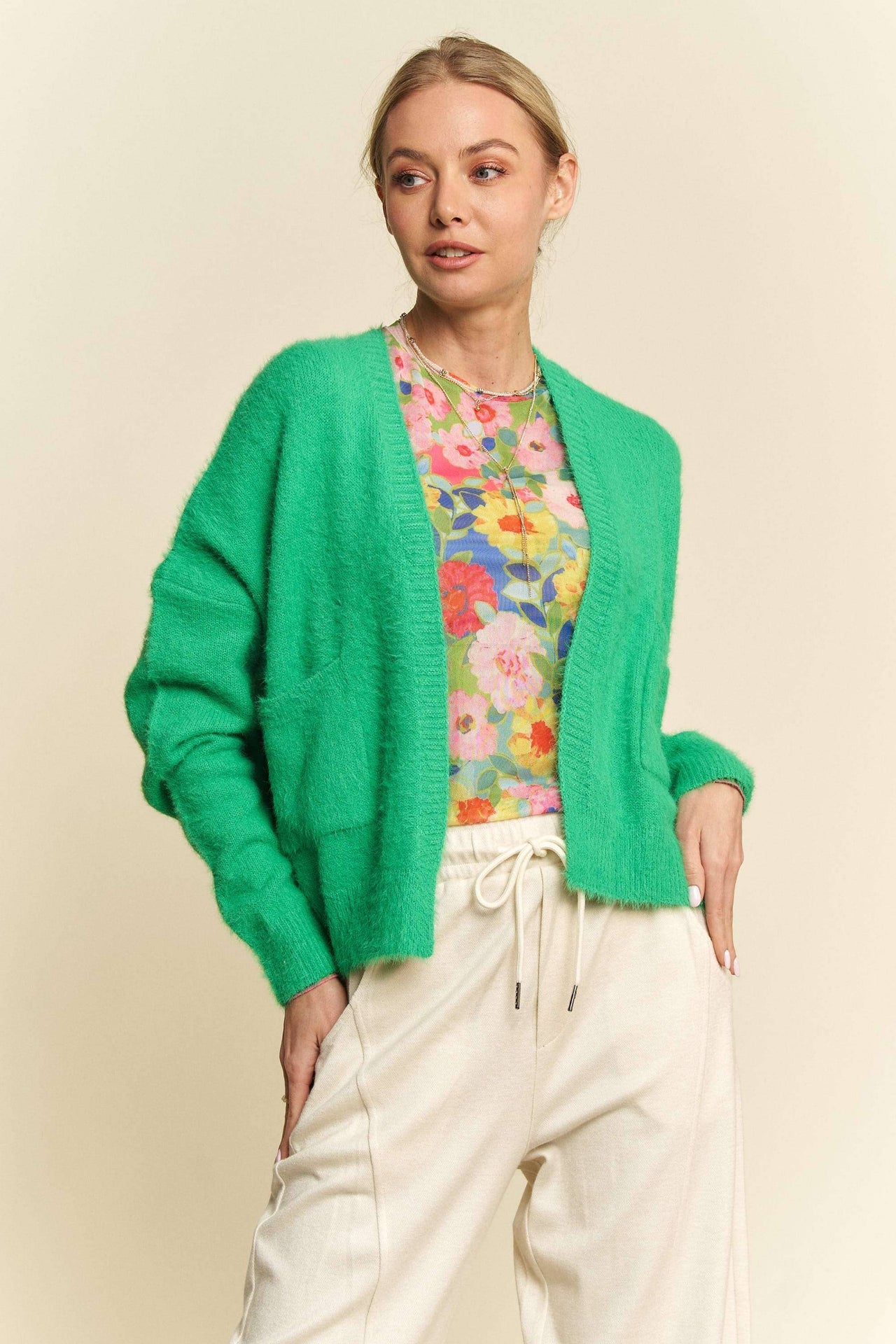 Spring Green Loose-Fit Knit Cardigan with Patch Pockets and Dropped Shoulders