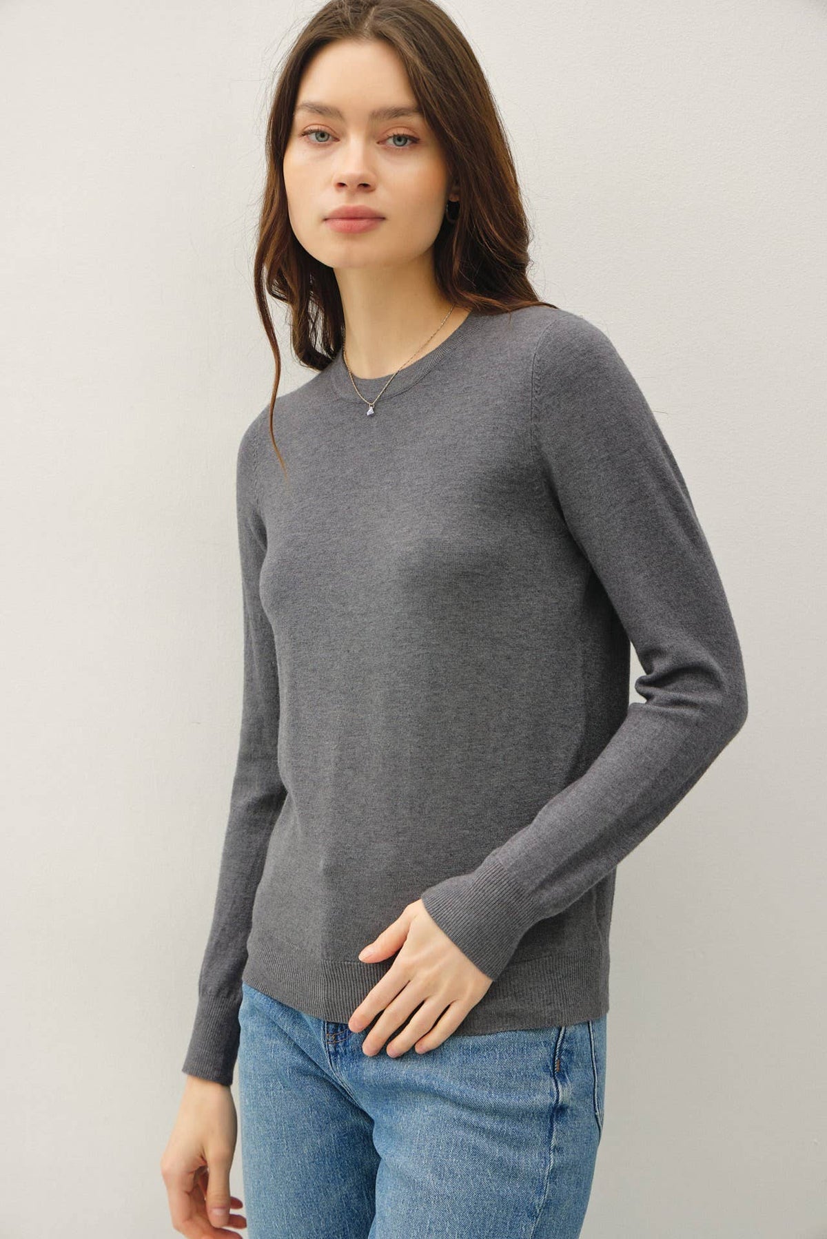 NEW COLOR-VISCOSE CREW NECK SOFT KNIT SWEATER