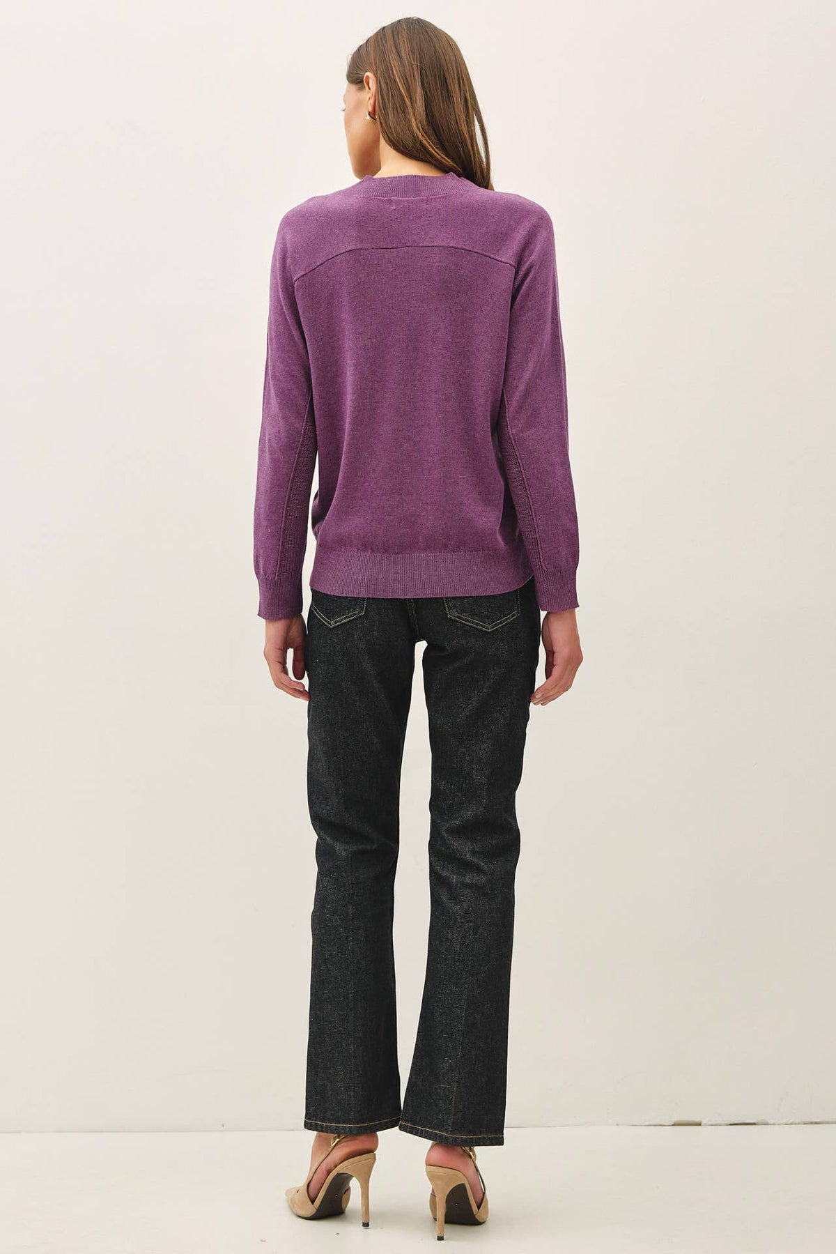 WOOL BLENDED V-NECK LOOSE FIT SWEATER