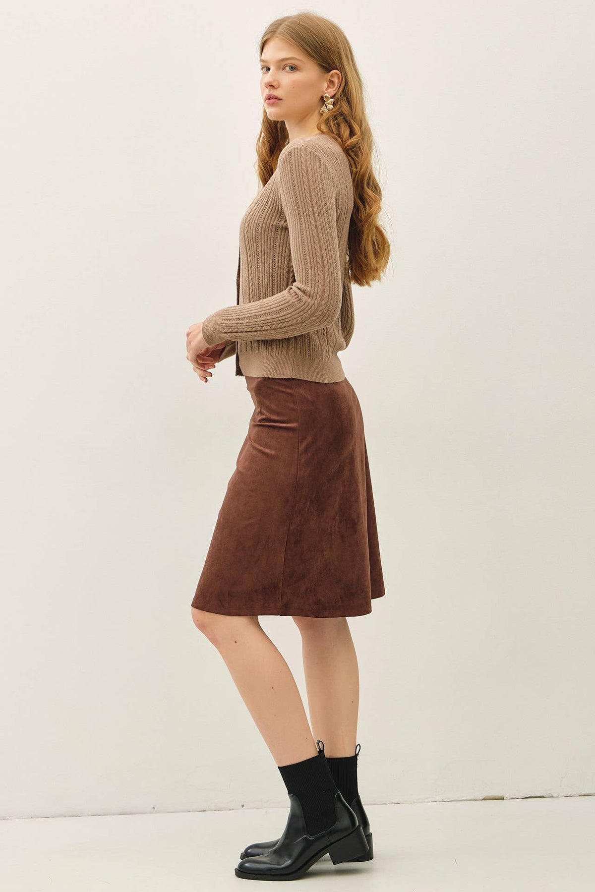 ULTRA SOFT POINTELLE FITTED CARDIGAN