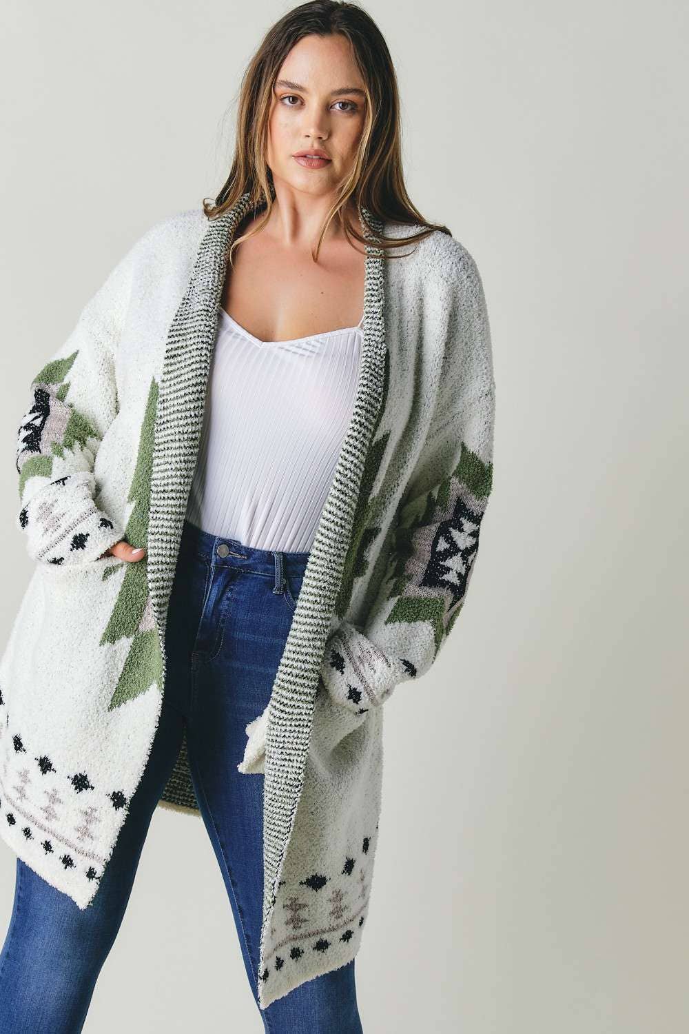 The Arden Cardigan - Curvy
