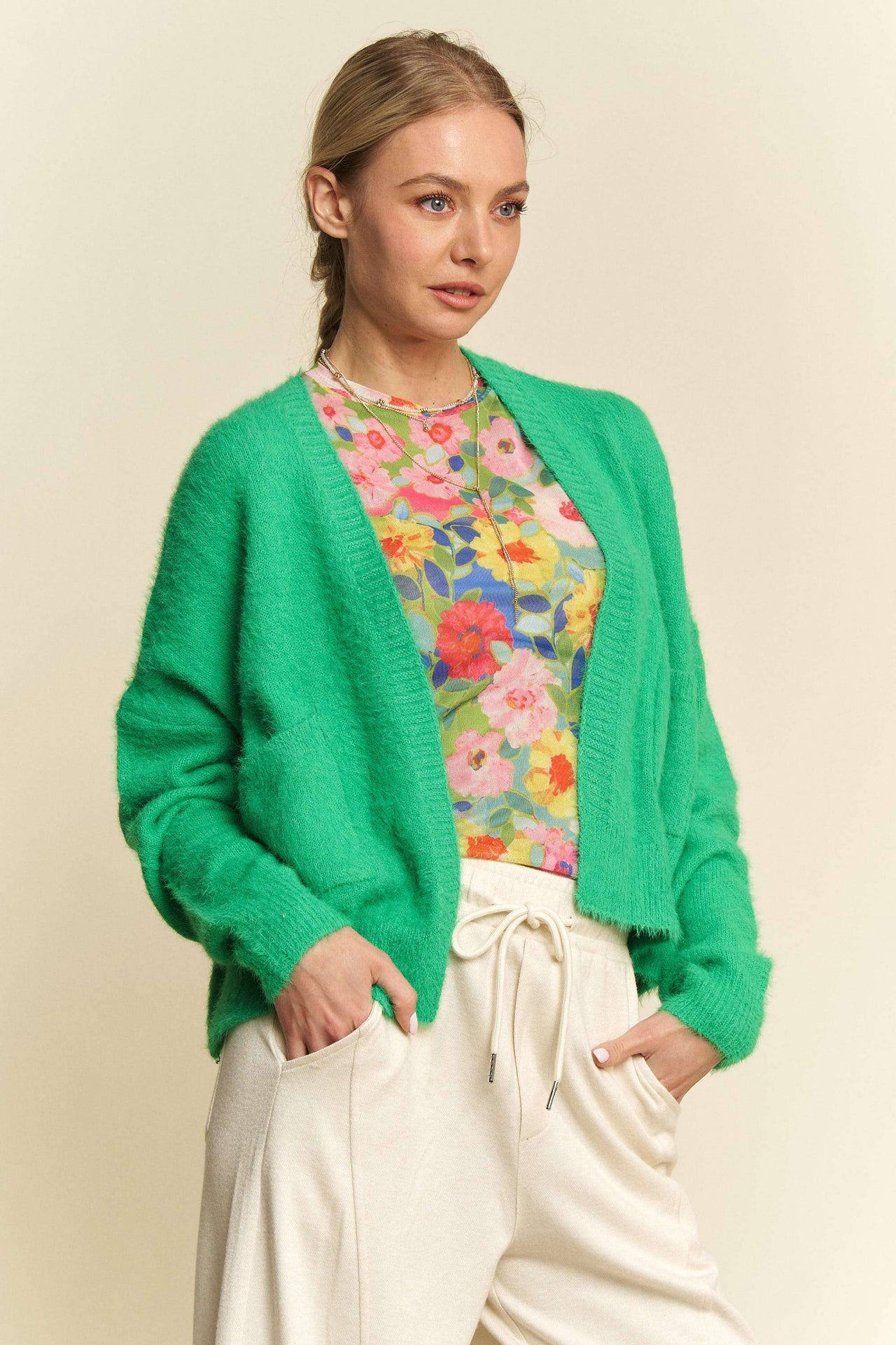 Spring Green Loose-Fit Knit Cardigan with Patch Pockets and Dropped Shoulders