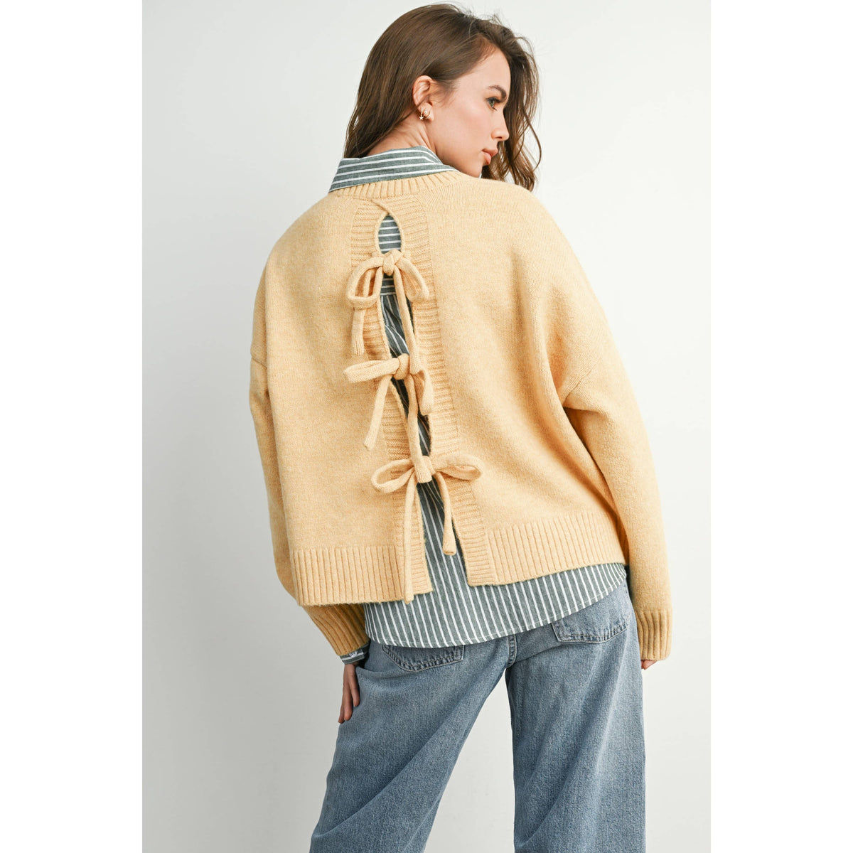 The Maren Bow Back Sweater | Soft Camel