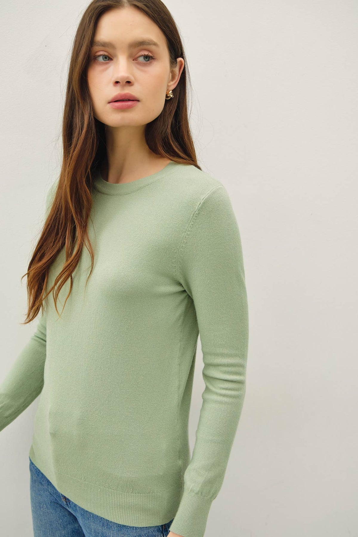 NEW COLOR-VISCOSE CREW NECK SOFT KNIT SWEATER