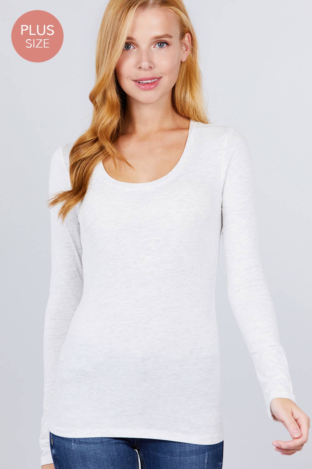The Camille Tee Curvy | Cotton Scoop Neck Long Sleeve Top