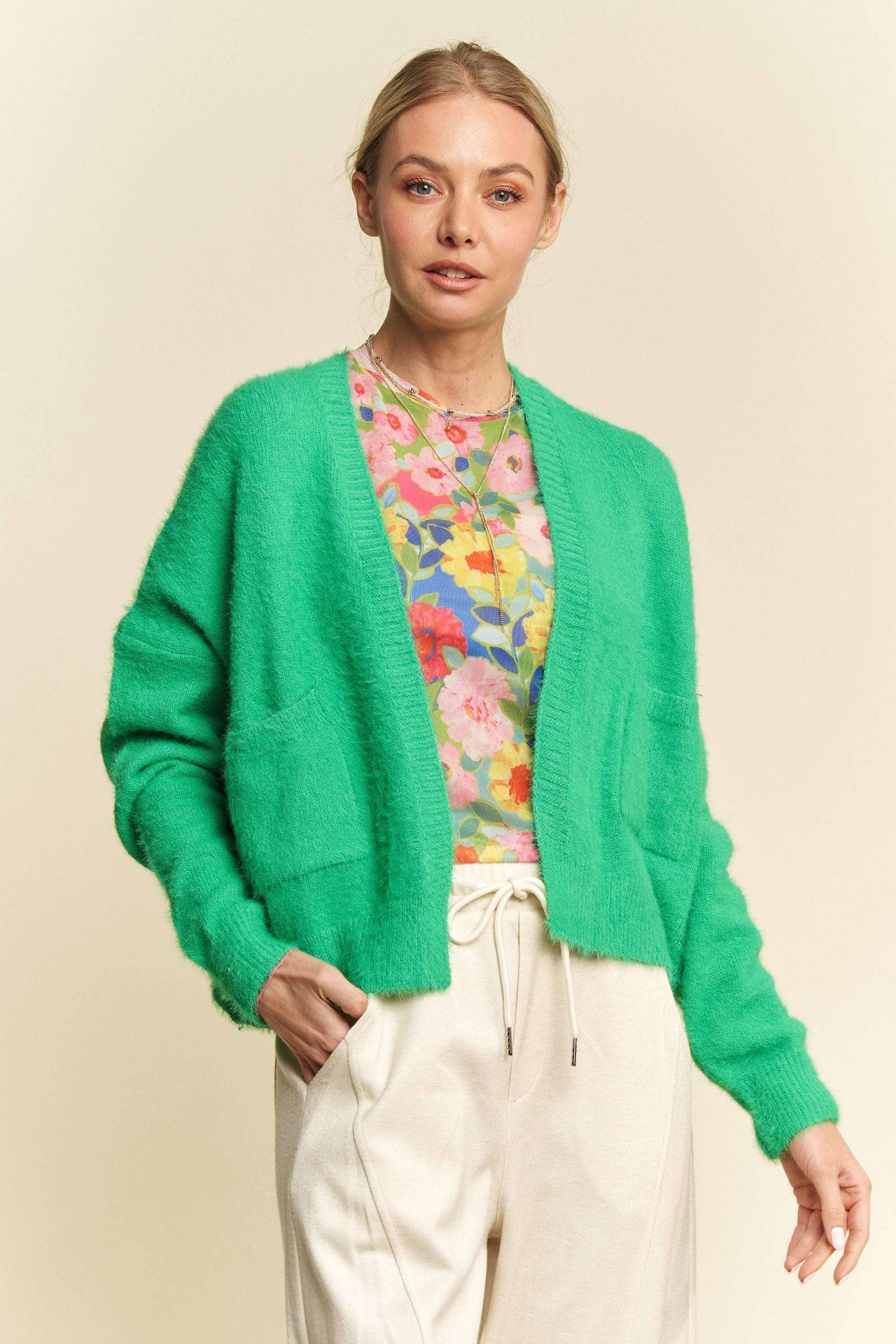 Spring Green Loose-Fit Knit Cardigan with Patch Pockets and Dropped Shoulders