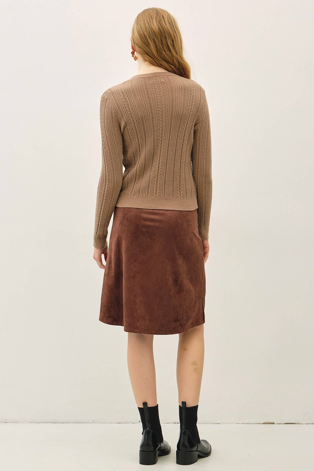 ULTRA SOFT POINTELLE FITTED CARDIGAN