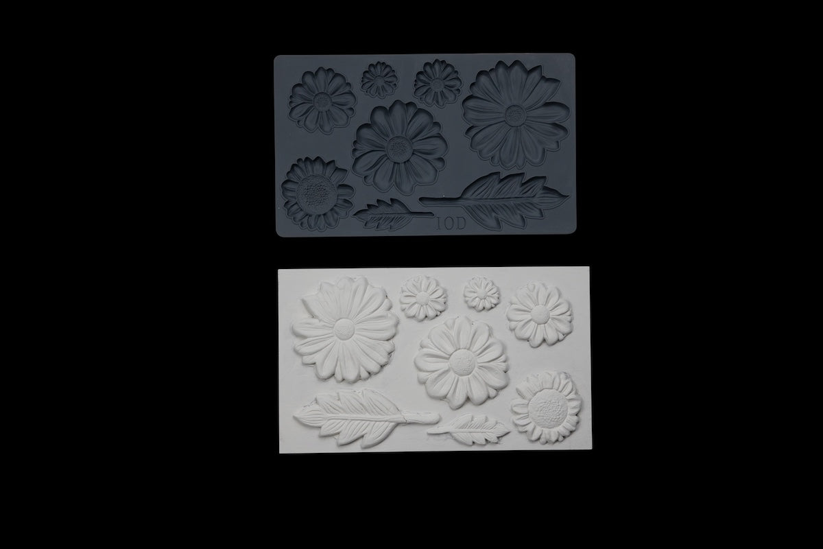 He Loves me Not  6x10 IOD Mould™ - Iron Orchid Designs